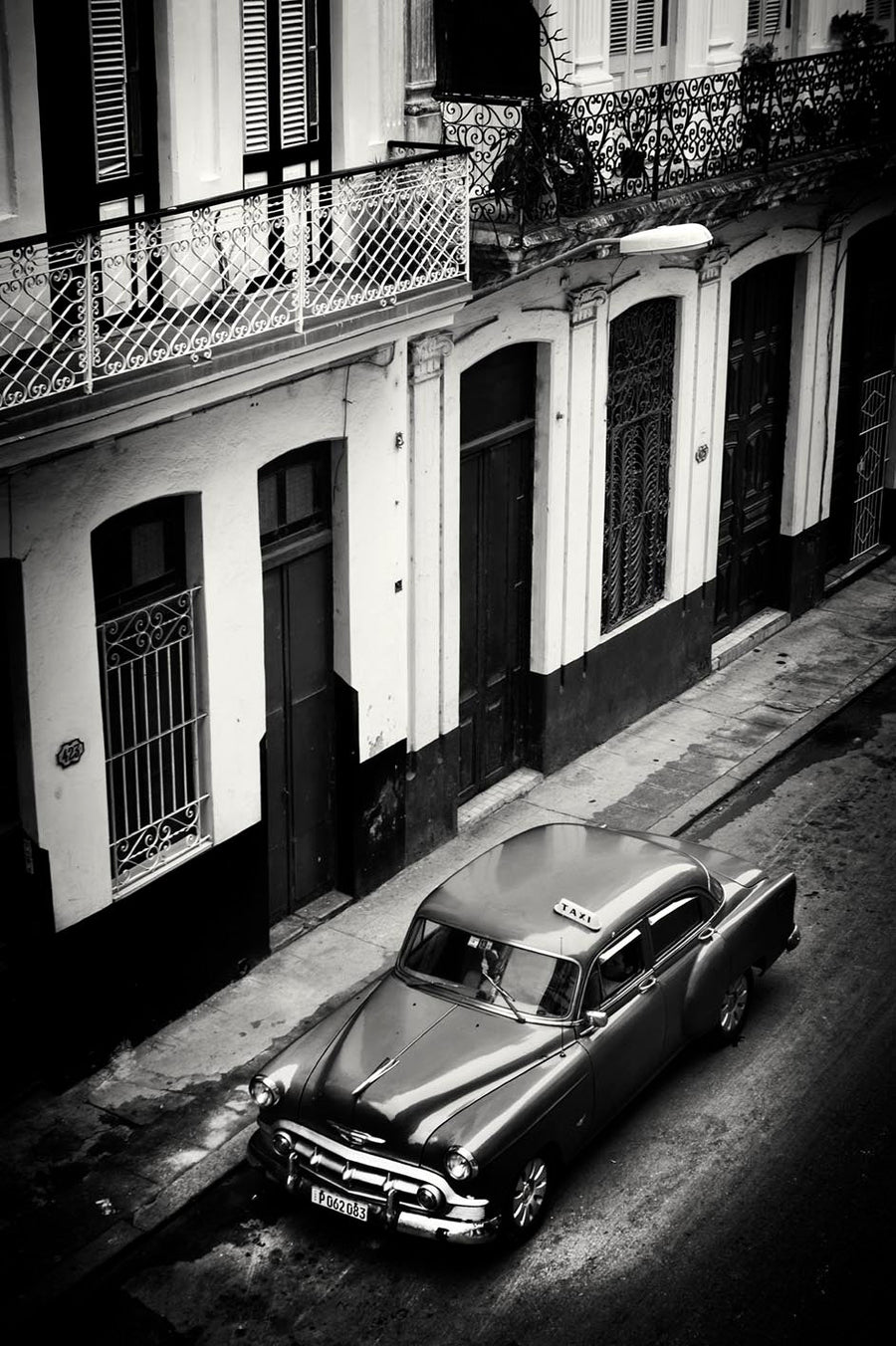 Classic American Car, Cuba 2 art print by Lee Frost