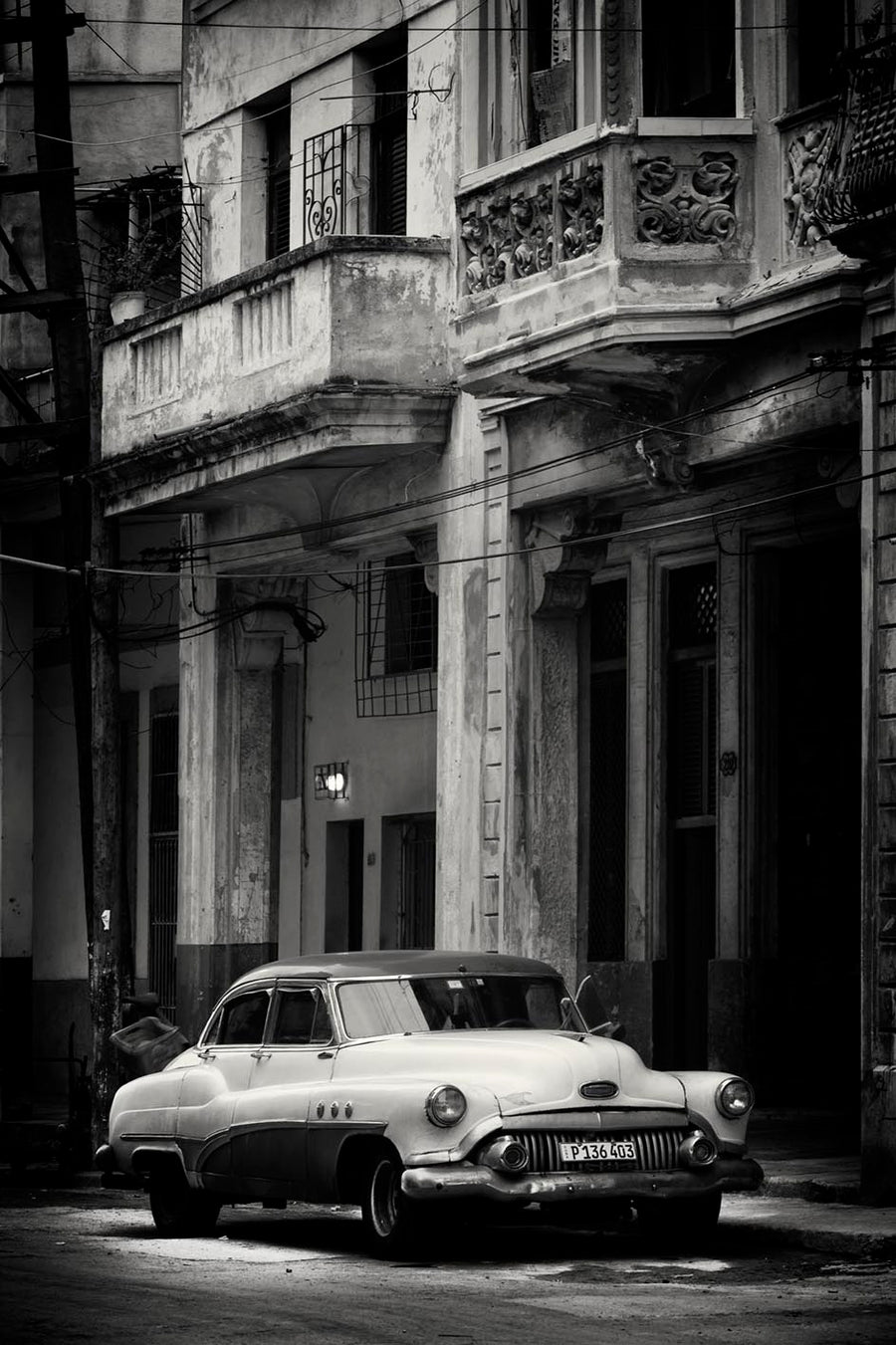 Classic American Car, Cuba 6 art print by Lee Frost