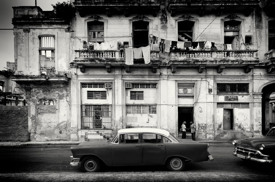 Classic American Car, Cuba 8 art print by Lee Frost