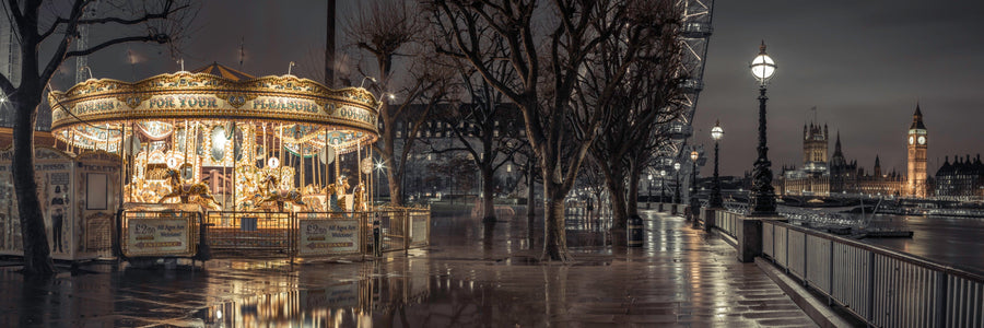 London's RIverside Attraction archival giclée print by Assaf Frank